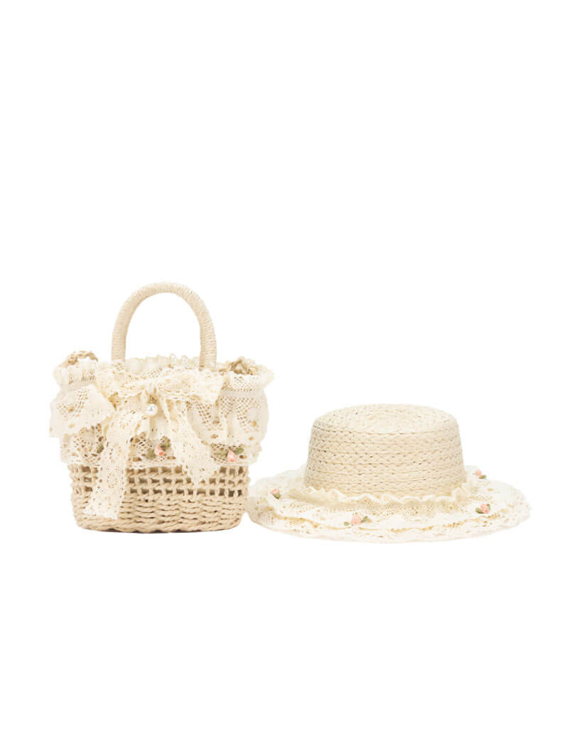 Ensemble sac et chapeau en paille